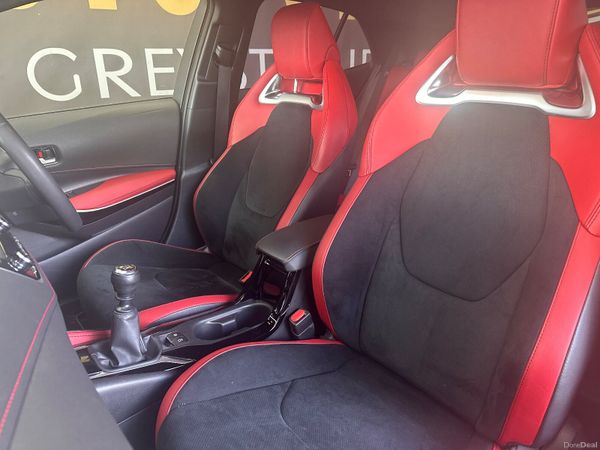 Toyota Corolla sports 369134299