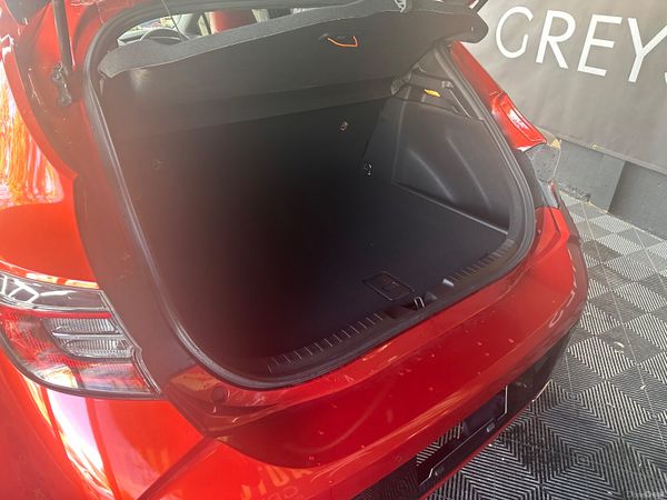 Toyota Corolla sports 369134305