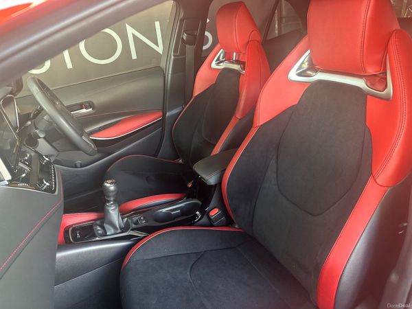 Toyota Corolla sports 369134312