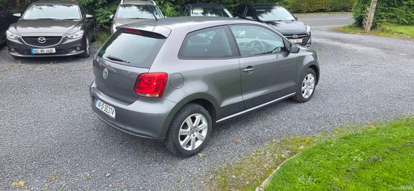 Volkswagen Polo 2014 369283943
