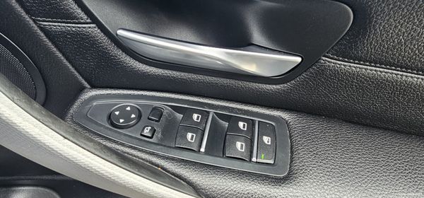 BMW 3-Series 2017 (M SPORT) 369479084