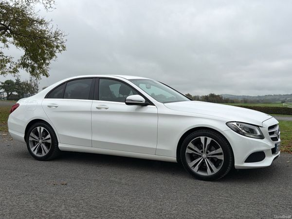 Mercedes-Benz C-Class 2017 369554956