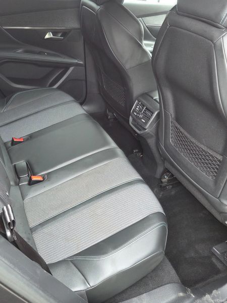 2021 PEUGEOT 3008 1.5HDI ALLURE 369572904