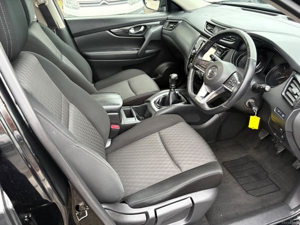 Nissan X-Trail 369618241