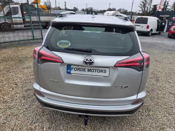 Toyota RAV4 2016 369768332