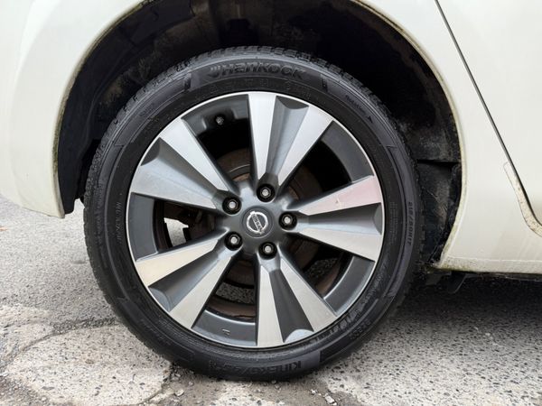 Nissan Leaf Electric  Auto New NCT 369722541