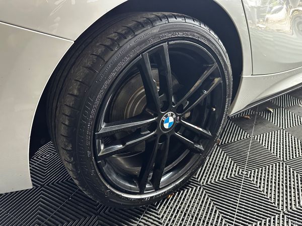 BMW 1-Series 2018 369867411