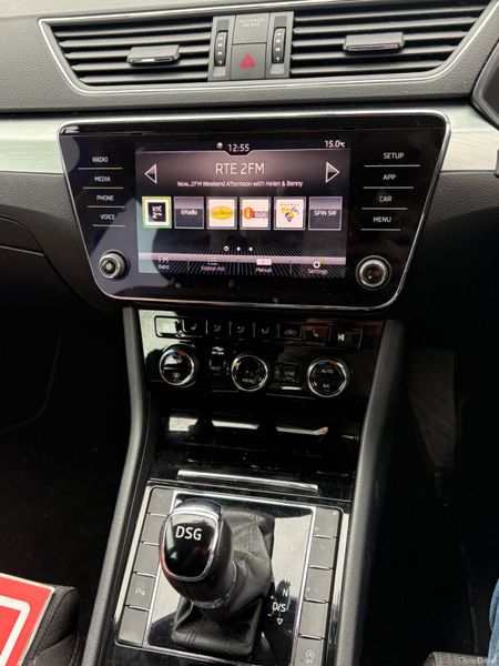 Skoda Superb 2019 369932628