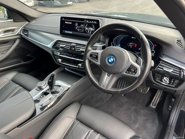 2022 (222) BMW 530E M Sport 2.0 Auto PHEV- Estate 370048043