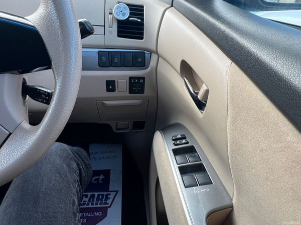 2013 Toyota Estima Revese Camera 370080901