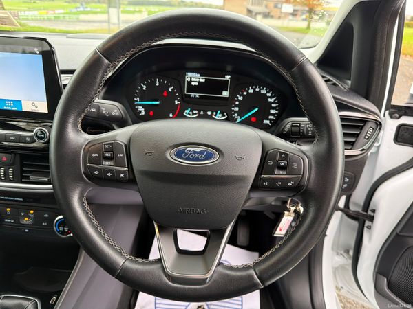 Ford Fiesta 2018 Titanium 1.5 TDCI 370149494