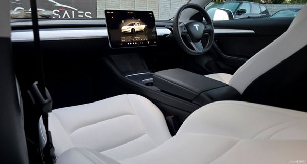 // Deposit Taken // 370196927