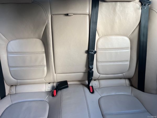 Jaguar XE 2017 (NCT 04/27 TAX 04/26) 370120964