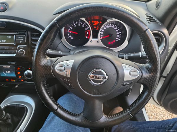 Nissan Juke 2015 370241441