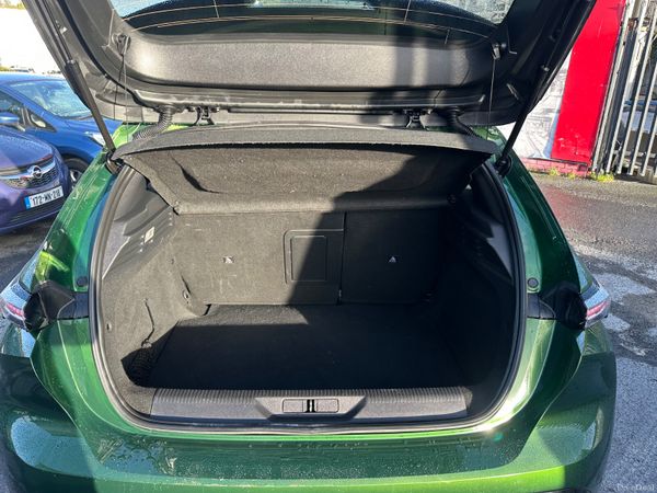 Peugeot 308 1.5BlueHDI ALLURE AUTO NCT TAX 370417267