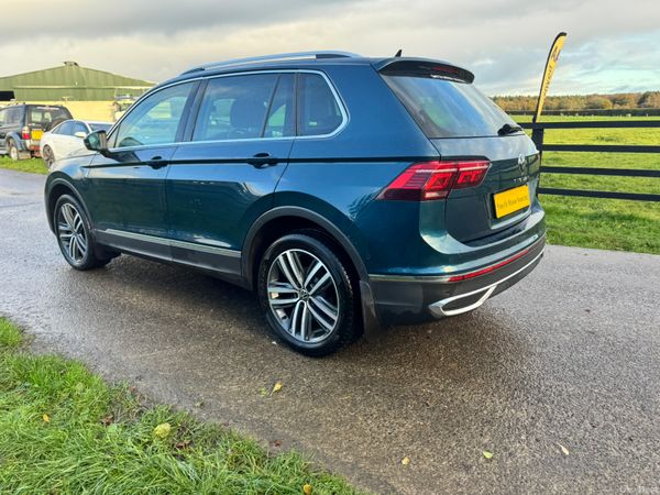 211 Vw Tiguan Elegance Spotless***** 370556577