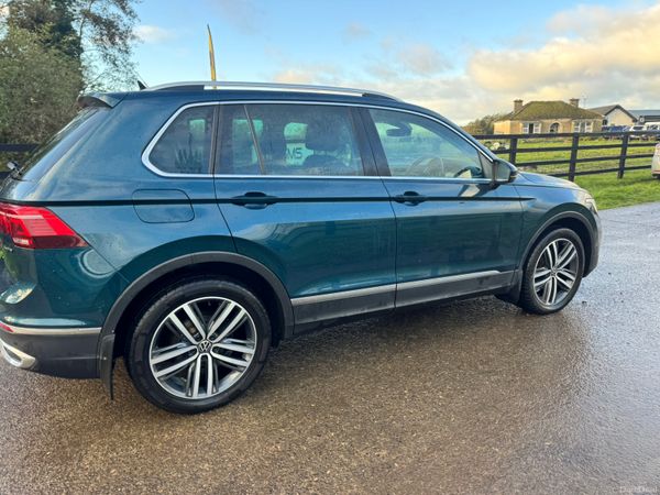 211 Vw Tiguan Elegance Spotless***** 370556585