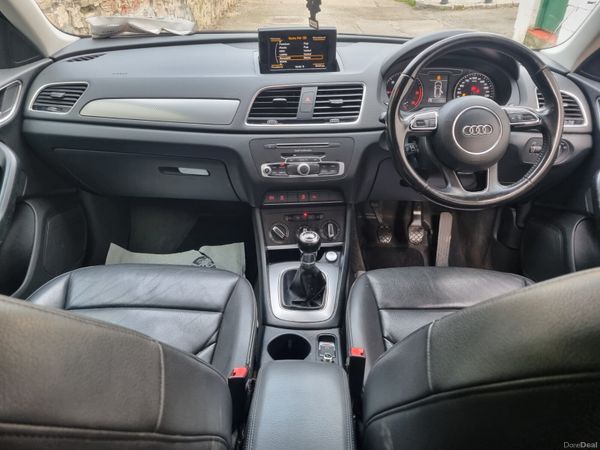 Audi Q3 2016 370520495