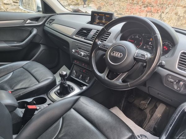 Audi Q3 2016 370520497