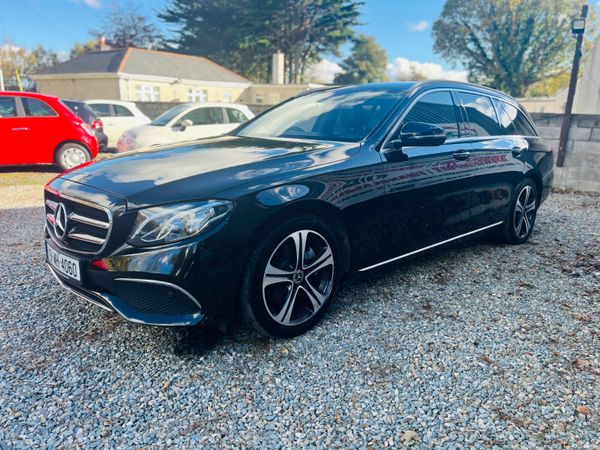 Mercedes-Benz E-Class 2019 370699659
