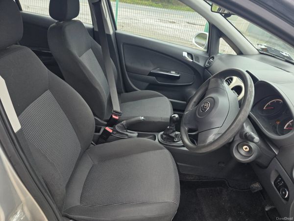 Vauxhall Corsa 2010 370744431