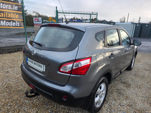 Nissan Qashqai 2011 370745456