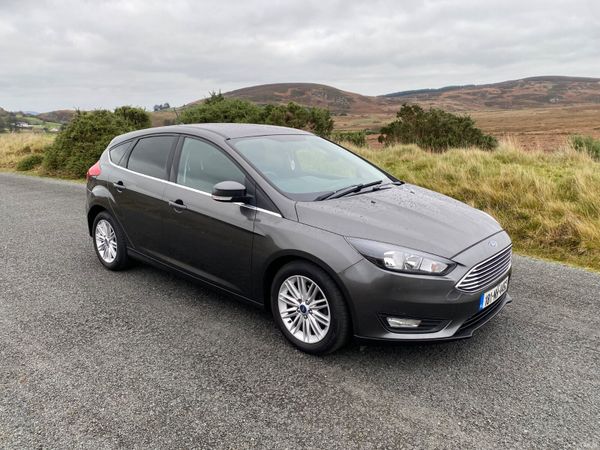 Ford Focus 2018 370769015