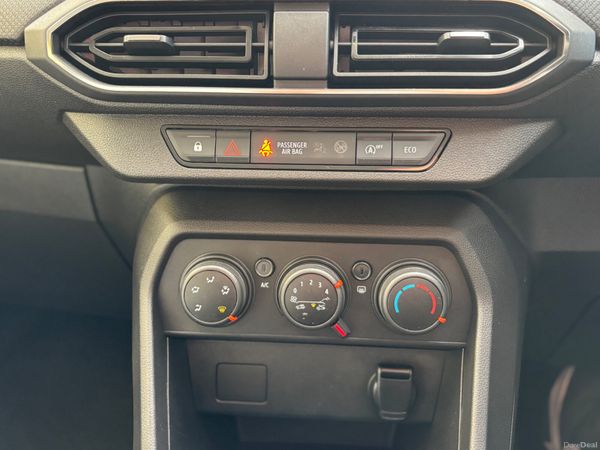 2023 Dacia Sandero TCe 90 Essential €11.950⭐️ 370808902