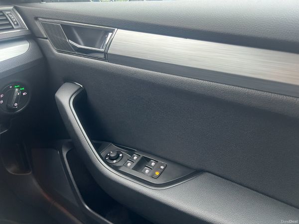 2021 Skoda Superb SE Technology 1.6 TDI 370998487