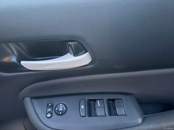 2022 Honda Fit Hybrid,Automatic Low Miles 40K 371015481