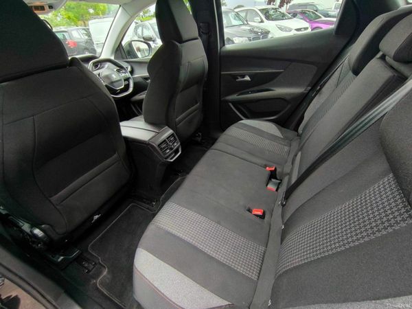 Peugeot 3008 1.5 BlueHDi 130bhp Active 371293833