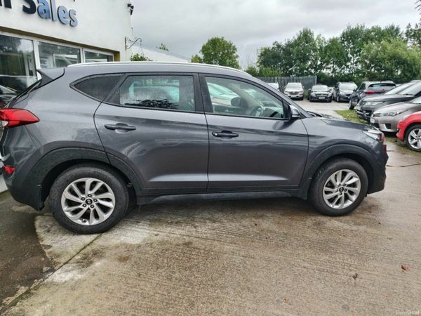 Hyundai Tucson 1.7 D Executive 371294045