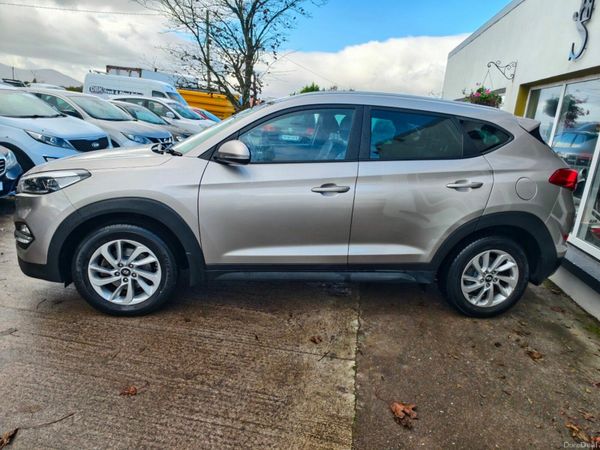 Hyundai Tucson 1.7 D Executive 371294150