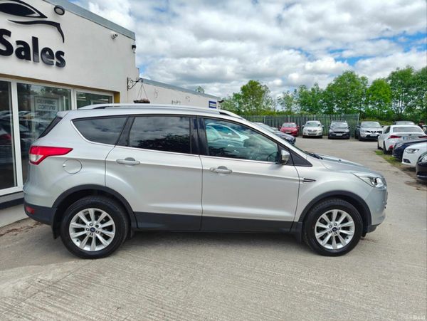 Ford Kuga 2.0TDCI 120PS Titanium 371295493