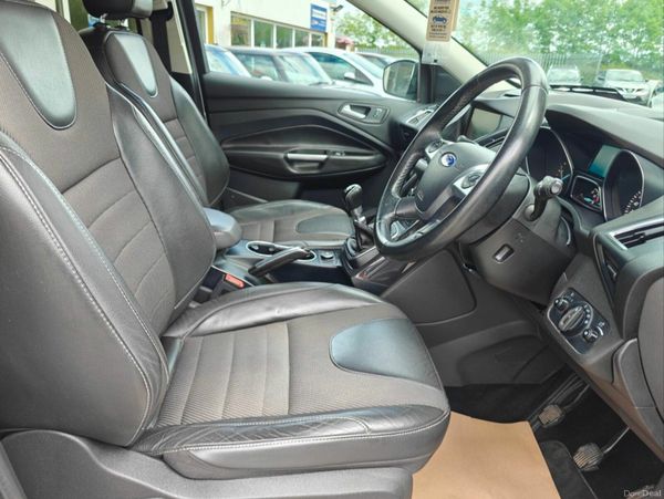 Ford Kuga 2.0TDCI 120PS Titanium 371295499