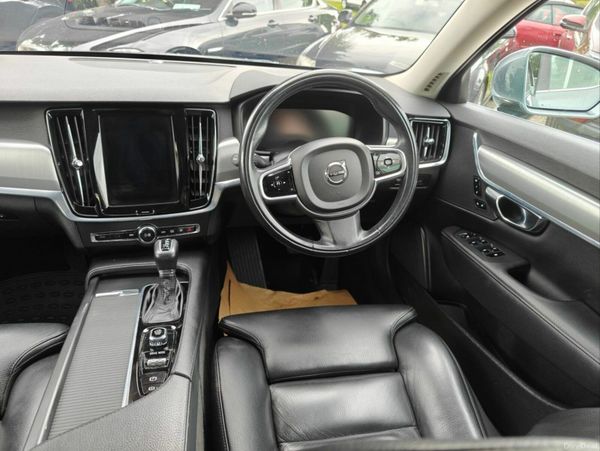 Volvo S90 D3 150hp Momentum Auto 371295405
