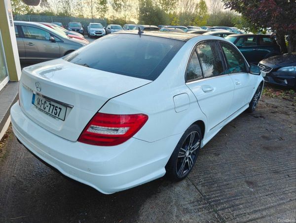 Mercedes-Benz C-Class C200CDI AVANTGARDE SPORT AUT 371295535