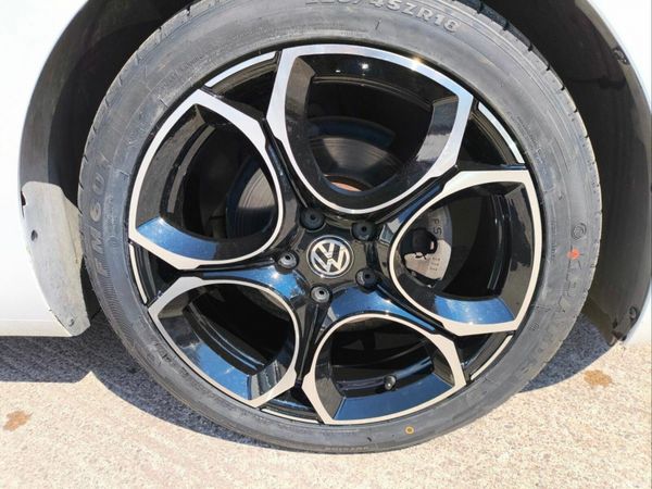Volkswagen Beetle 1.2 TSI AUTO 371295663