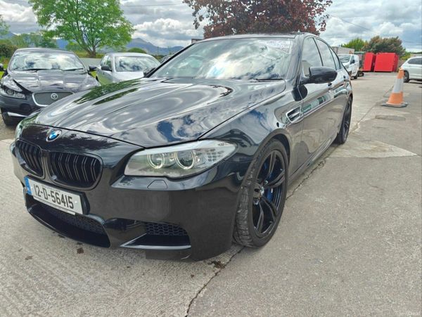 BMW M5 M5 4.4 Twin Turbo V8 371296419