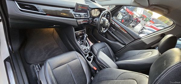 2018 BMW 2-Series 7 Seater 371210203