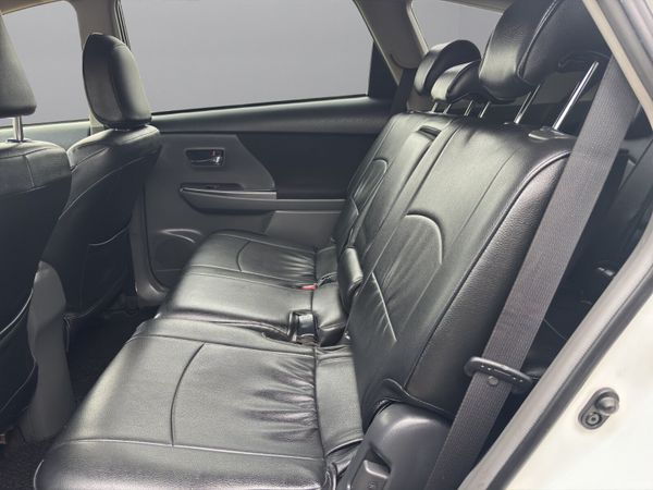 2014 PRIUS HYBRID *7 SEATER* (S57) 371221445