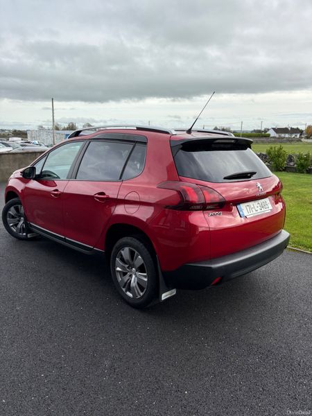 Peugeot 2008 2017 371351154