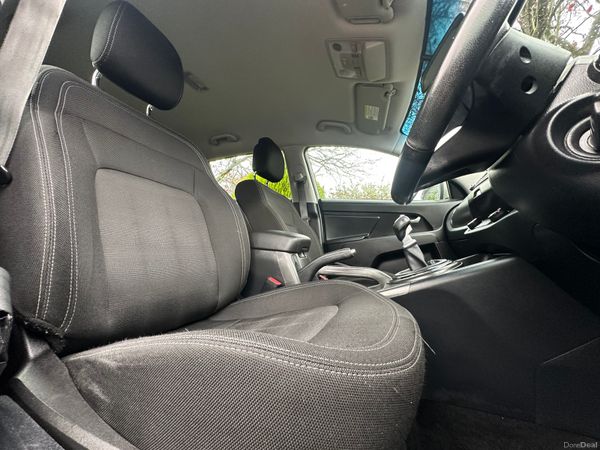 Kia Sportage Low KM's 371353305