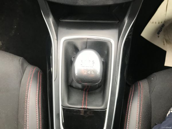 191 Peugeot 308 GT Line puretech 1.2 petrol 371449777