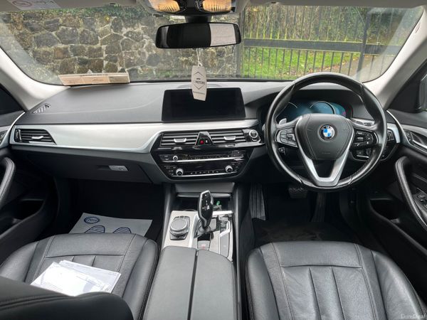 BMW 5-Series 530d SE Auto 371468837