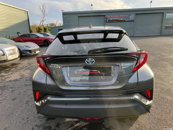 2021 Toyota CH-R Design 1.8 CVT Hybrid 371427989