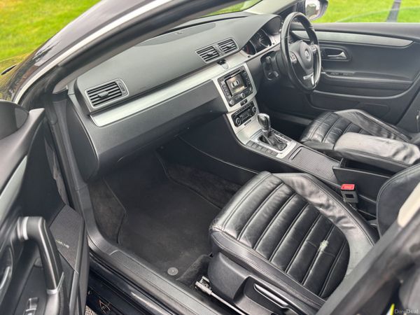 Volkswagen Passat 2012 371437282