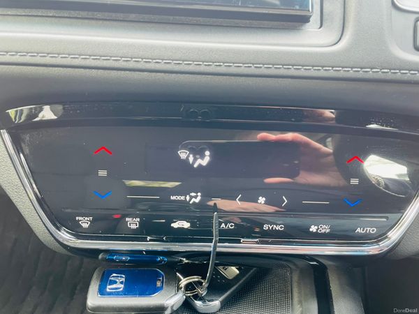 2018 HONDA VEZEL 1.5 HYBIRD AUTOMATIC HIGH SPEC 371531847