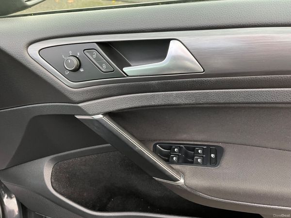 Volkswagen Golf 1.6 TDI 5DR 115HP 371641731