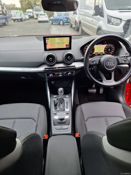 Audi Q2 2017 371653889